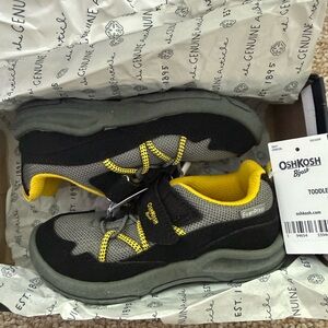 OshKosh B'gosh Soley 11 Boys Toddler Shoes - Black and Yellow